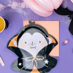 FUNCAKES Assiettes en Carton Dracula Partydeco (x6)* Vaisselle