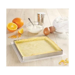 DE BUYER Carré perforé 17,5 cm de L'école Valrhona par* Cercle À Patisserie