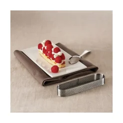 DE BUYER Cercle perforé forme Oblong 14,5 x 3,5 cm de L'école Valrhona par* Cercle À Patisserie