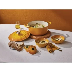 LE CREUSET Cocotte en fonte Ronde 24 cm Nectar Signature* Cocotte En Fonte