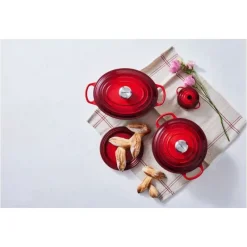 LE CREUSET Cocotte en fonte Ronde 22 cm Cerise Signature* Cocotte En Fonte