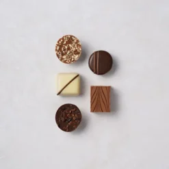 VALRHONA Coffret de Chocolats 15 Petits Délices 145 g* Chocolats À Offrir|Confiserie