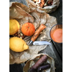 OPINEL Couteau de Poche N°9 en Carbone* Couverts