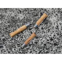 OPINEL Couteau N°9 avec Manche en Olivier* Couverts