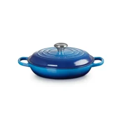 LE CREUSET Faitout Azur en Fonte avec Intérieur Sable 30 cm Signature* Faitout