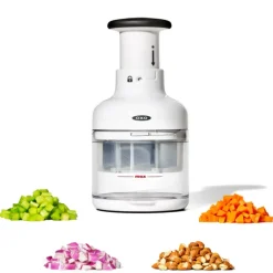 OXO Hachoir Manuel* Presse Purée Et Moulin Légumes