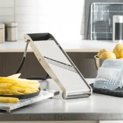 BRON-COUCKE Mandoline Professionnelle Compact-PRO Inox 2 Peignes Effileurs Bron Coucke* Mandoline De Cuisine