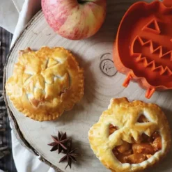 SCRAPCOOKING Moule à Chausson Citrouille 10 cm* Moules À Gâteaux