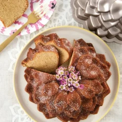 NORDIC WARE Moule à Gâteau Bundt Pétales de Fleur Toffee* Moule Anti-adhésif|Moules À Gâteaux