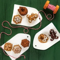 NORDIC WARE Moule à Gâteaux Assortis Thé de Noël (x16) Silver* Moule Anti-adhésif|Moules À Gâteaux