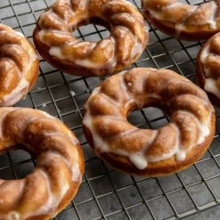 NORDIC WARE Moule à Gâteaux Donuts Torsadés (x6) Pro Cast* Moule Anti-adhésif|Moules À Gâteaux