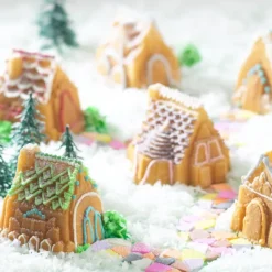 NORDIC WARE Moule à Gâteaux Petit Village (x6) Silver* Moule Anti-adhésif|Moules À Gâteaux