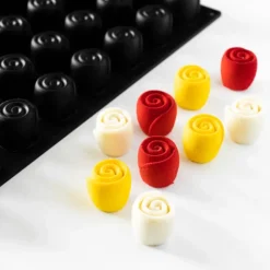 PAVOFLEX Moule Silicone Mini Rose Volupté Ø 3,5 x H 3 cm (x48)* Moule Silicone