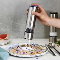 PEUGEOT Moulin à Poivre Electrique Elis Sense U'Select 20 cm Inox* Moulin