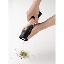 KYOCERA Moulin Universel 2 en 1 Céramique Réglable Noir* Moulin