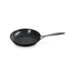 LE CREUSET Poêle Antiadhérente Essentiel Céramique 24 cm* Poêles