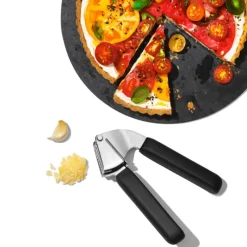 OXO Presse Ail Gris en Inox* Presse Purée Et Moulin Légumes