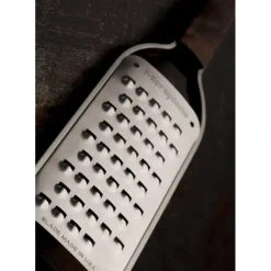 MICROPLANE Râpe Très Gros Grains Master Manche en Bois* Râpes À Fromage|Râpe À Légumes